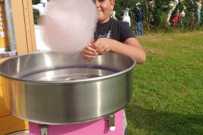 Cryssa's Chimney Cakes  Candy Floss Machine Hire Profile 1